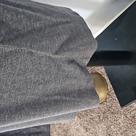 Maurices Gray Henley Long Sleeve Tee with Rust and Pink Stripes NWT - Picture 8 of 12